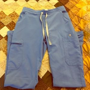 Figs scrubs Cecil blue tops skinny bottoms XS